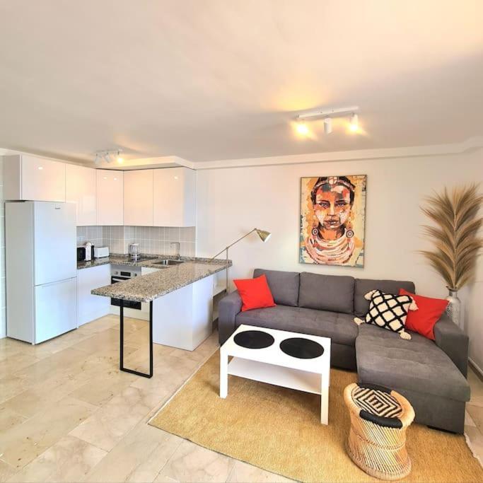 Sunny Ocean View Apartment Палм-мар Екстериор снимка